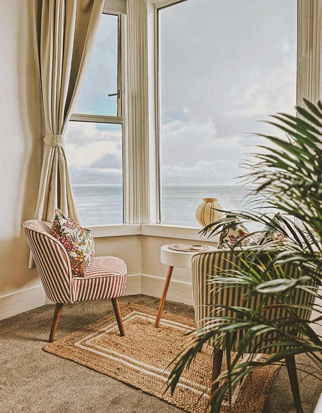 Mor Heli Guest House Criccieth Eksteriør billede